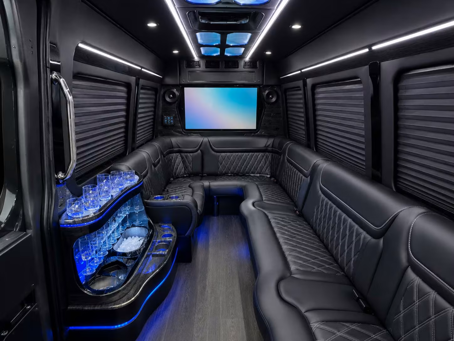 choose the right bus for denton high school and youth sports team travel