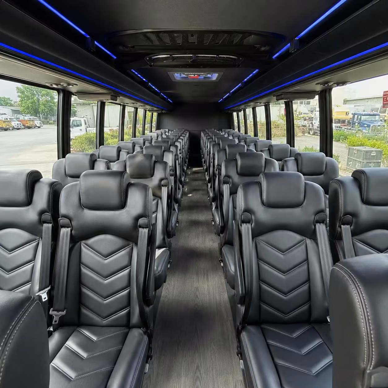 denton 35 passenger minibus rental
